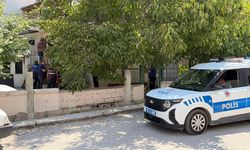 Komşuların park yeri kavgası kanlı bitti: Baba ve oğlu bıçaklandı
