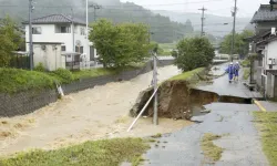Japonya’da sel ve toprak kayması: 4 bin yapı sular altında