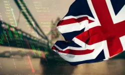 Fitch İngiltere’nin kredi notunu teyit etti