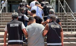 İzmir’de ‘haraç’ operasyonu