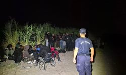 İzmir kıyılarında can pazarı… 62 göçmen kurtarıldı