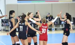A Milli Kadın Voleybol Takımı, Fransa'yı yendi
