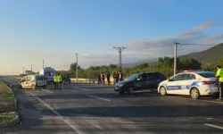 İki ticari araç çarpıştı: 1 ölü 5 yaralı