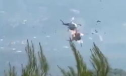 Yunanistan’da iki helikopter havada çarpıştı
