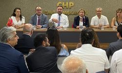 CHP İzmir’de kritik toplantı... Gümrükçü'den net mesaj: Algı balonunu İzmirlilerle patlattık!