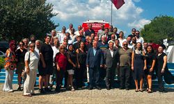 İduğ’dan Vatansever’e ziyaret: CHP Bornova’da birlik mesajı
