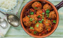 Veganların favori alternatifi olacak... Kinoalı ve meksika fasulyeli köfte tarifi