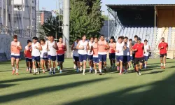 Menemen FK’ya hemşehri uyarısı: Hazırlık maçlarında geçer not alamadı!