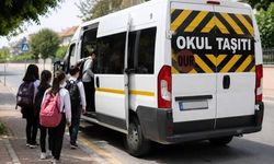 Okullar açılıyor, servis ücretleri cep yakıyor: Veliler alternatiflere bile ulaşamıyor