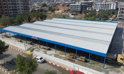 Kemalpaşa'da Ulucak Pazaryeri yeni yüzüyle hizmete açıldı