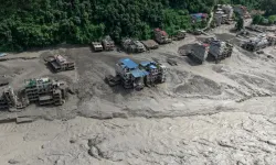 Nepal sel felaketinde hayatını kaybedenlerin sayısı 460'ı geçti