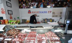 Selçuk'ta bütçe dostu dönem: Halk Mark-Et vatandaşa nefes aldırıyor