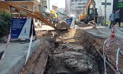 Kemeraltı’nda altyapı çalışmaları için düğmeye basıldı… Dernek Başkanı Girgin’den ‘süre’ uyarısı
