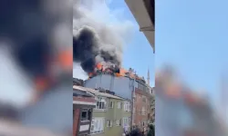 Çatı katında yangın paniği: Müdahale ediliyor
