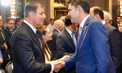Tugay'dan Bakan Kurum'la ortak poz: Birlikte çalışmaya devam edeceğiz