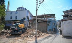 Bornova’da trafiği rahatlatacak proje: Ulaşım ve altyapı yenileniyor