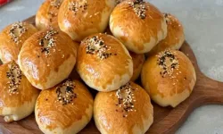 Beslenme çantalarının favorisi olacak! Puf puf poğaça tarifi