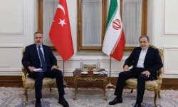 Bakan Fidan İranlı mevkidaşıyla görüştü