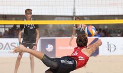 Plaj voleybolunda Avrupa Şampiyonası heyecanı: Foça'da yarı finalistler belli oldu