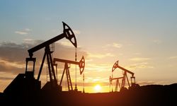Petrol yeniden 100 doların üzerinde