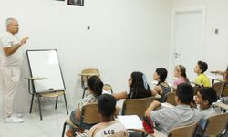 Bayraklı’da çocuklara dolu dolu yaz programı