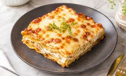 Hem pratik hem lezzetli... Peynirli lazanya tarifi