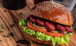 Bakanlık düğmeye bastı… Sucuk, burger ve dönere yeni düzenleme