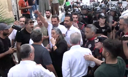 Aktivistlere operasyon... İzmir’de Emek Demokrasi’nin açıklamasına polis müdahalesi