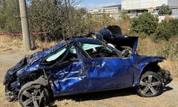 İzmir’de sürücü direksiyon hakimiyetini kaybetti, acı haber geldi