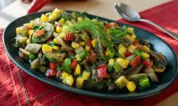 Sofralara renk katacak bol vitaminli… Mantar salatası tarifi