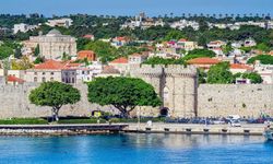 Tatilciler dikkat: Rodos’ta gastroenterit alarmı!