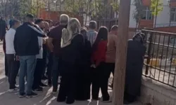 Van’da silahlı öğrenci alarmı: Pompalı tüfekle okula geldi, yurttaşlar müdahale etti!
