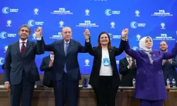 Burcu Köksal'dan ‘Mahinur Özdemir Göktaş’ savunması: Yalanlar bizi hizmet aşkımızdan döndüremez!