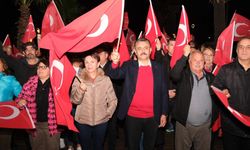Cumhuriyet coşkusu Dikili ve Çandarlı’da meydanlara taştı
