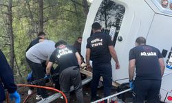 Marmaris'te işçi servisi devrildi: 5 kişi yaralandı