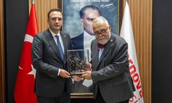 Celal Şengör’den Bornova’nın dijital ikizine ve meydan projesine tam not!
