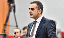 CHP’li Yeter'den İzBB meclisinde iktidara sert çıkış: Ya tam ve gerçek demokrasi ya da hiç!