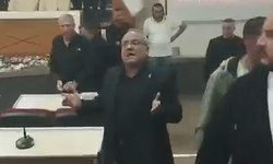 AKP'li Yıldız istedi...Çiğli'de meclise polis yığıldı: Meclis üyesinden sert tepki!