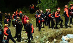 Isparta’da kanyonda mahsur kalan 10 kişi kurtarıldı