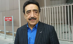 Sahnede rahatsızlanan Hakkı Bulut hastaneye kaldırıldı