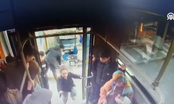 Manisa'da otobüs şoföründen engelli yolcu için örnek davranış