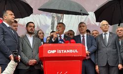CHP İstanbul İl Başkanı Yüksel'den ilk kürsü mesajı: CHP, ajans üretimi ve müteahhitlerin partisi değildir