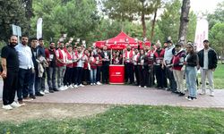 CHP İzmir Gençlik Örgütü sahada: Kampüste, sokakta gençleri dinlediler!