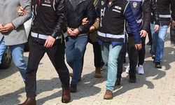 Kemalpaşa’da uyuşturucu operasyonu: 12 kök kenevir ve 280 gram esrar ele geçirildi