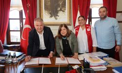 Türk Kızılayı Urla Şubesi’nden sosyal dayanışmayı güçlendirecek iş birliği