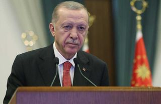 'Erdoğan ameliyat olacak' iddialarına İletişim Başkanlığı'ndan yanıt geldi!