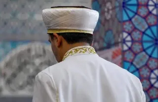 Tüm okulları imam hatipleştirmeye çalışıyorlar: Eğitimde gericileşme
