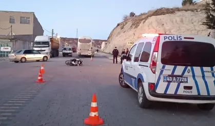 Tavşanlı’da trafik kazası: Motosiklet sürücüsü yaralandı