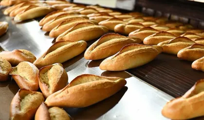 İzmir’de ekmeğe zam: 220 gram ekmeğin fiyatı 9 lira oldu