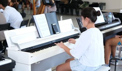 Narlıdere'de Çocuk Senfoni Orkestrası yeni döneme başladı!